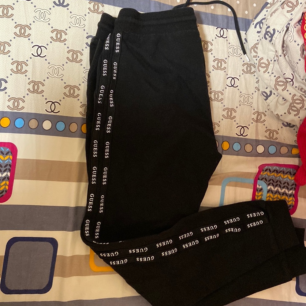 Black Sweatpants